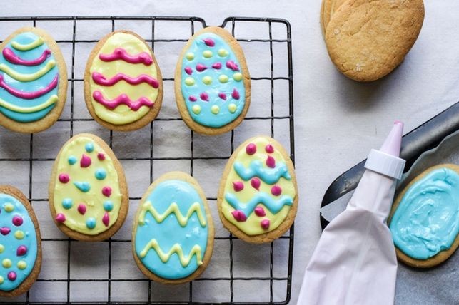 easy easter baking at home sugar biscuits